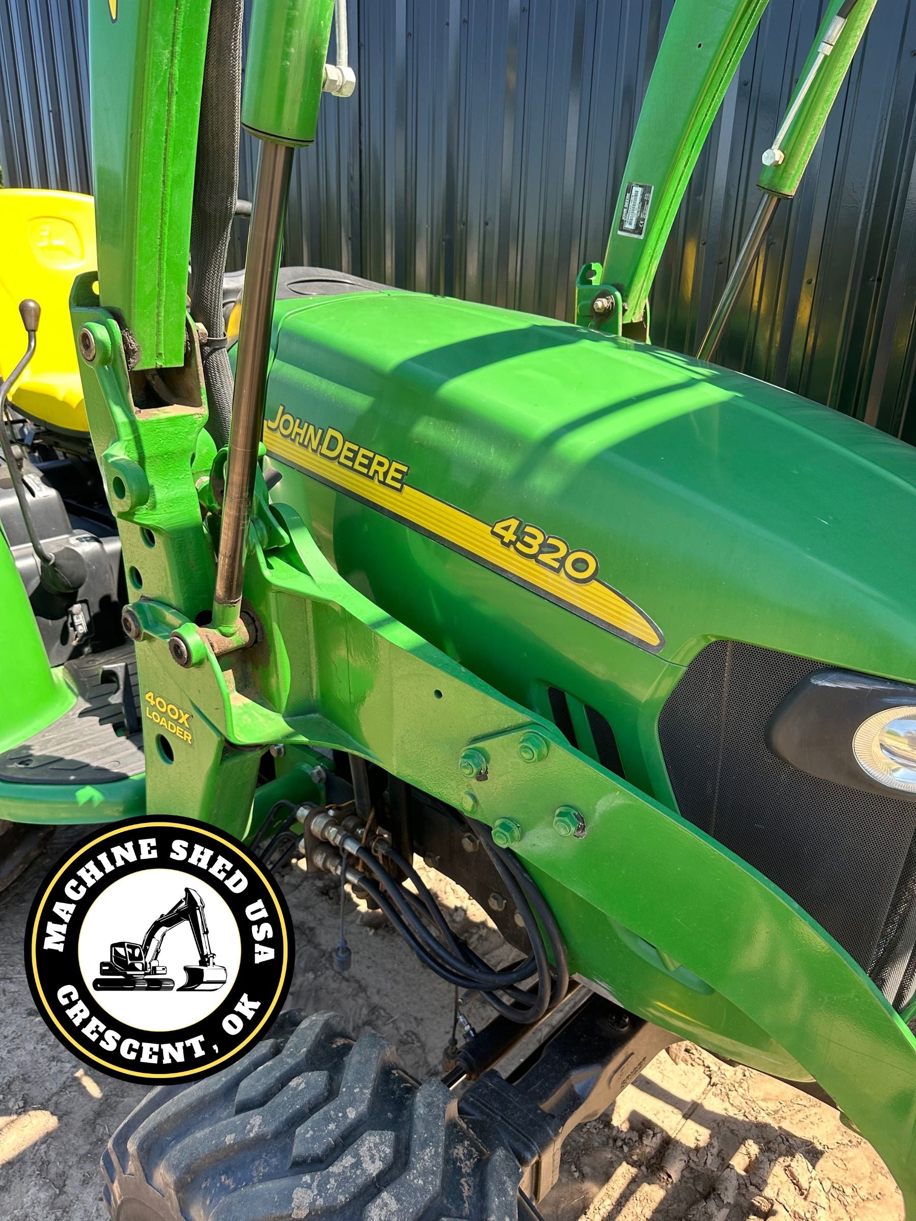 SOLD-2008 John Deere 4320