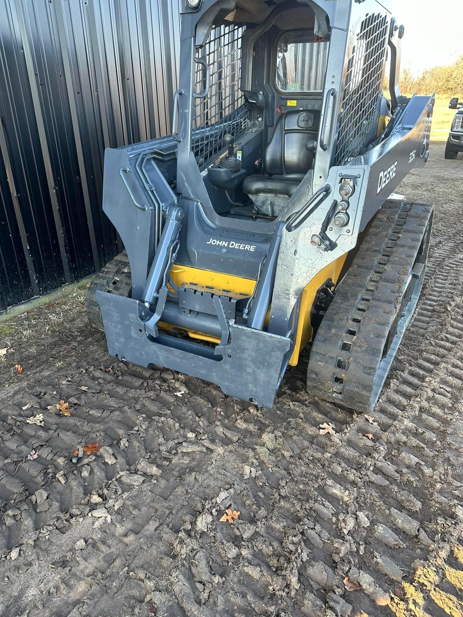 SOLD-John Deere 325G Skid Steer-compact track loader