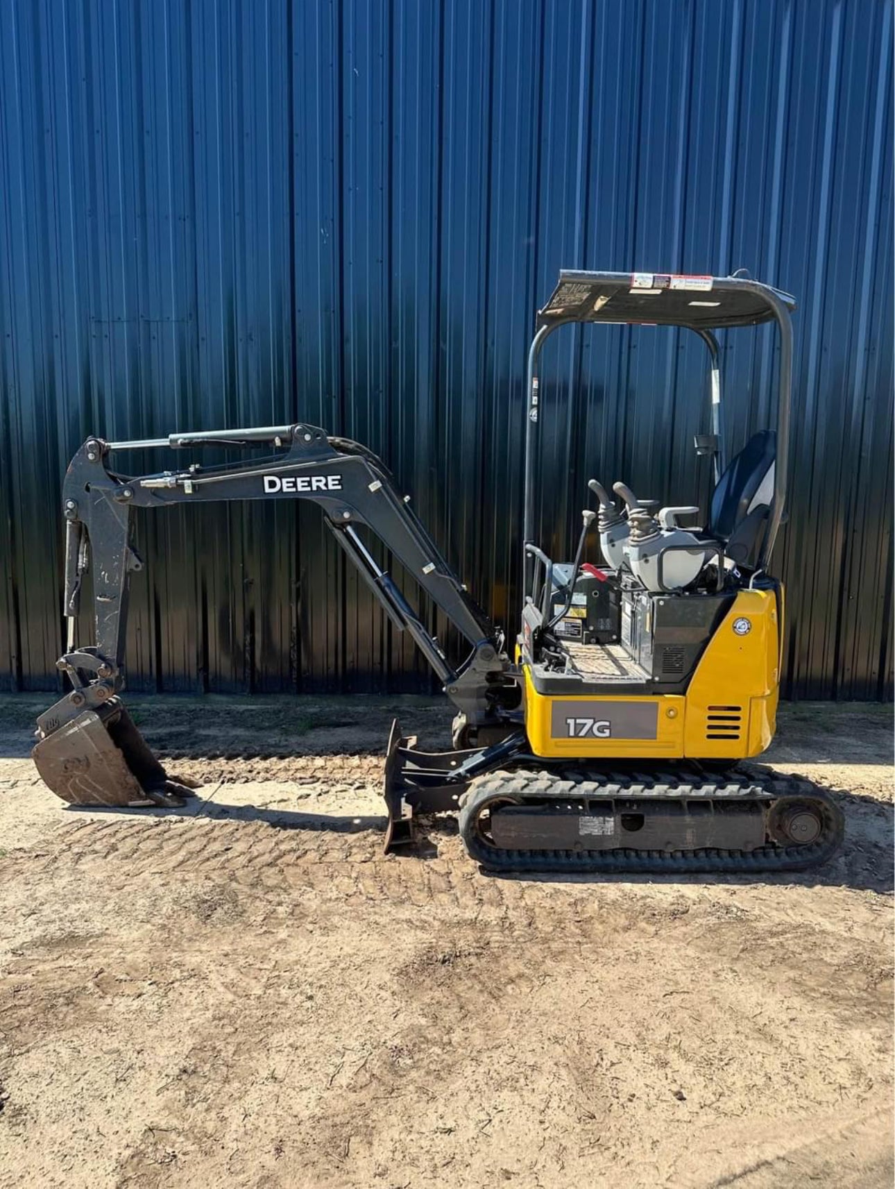 SOLD-2017 John Deere 17G Mini Excavator