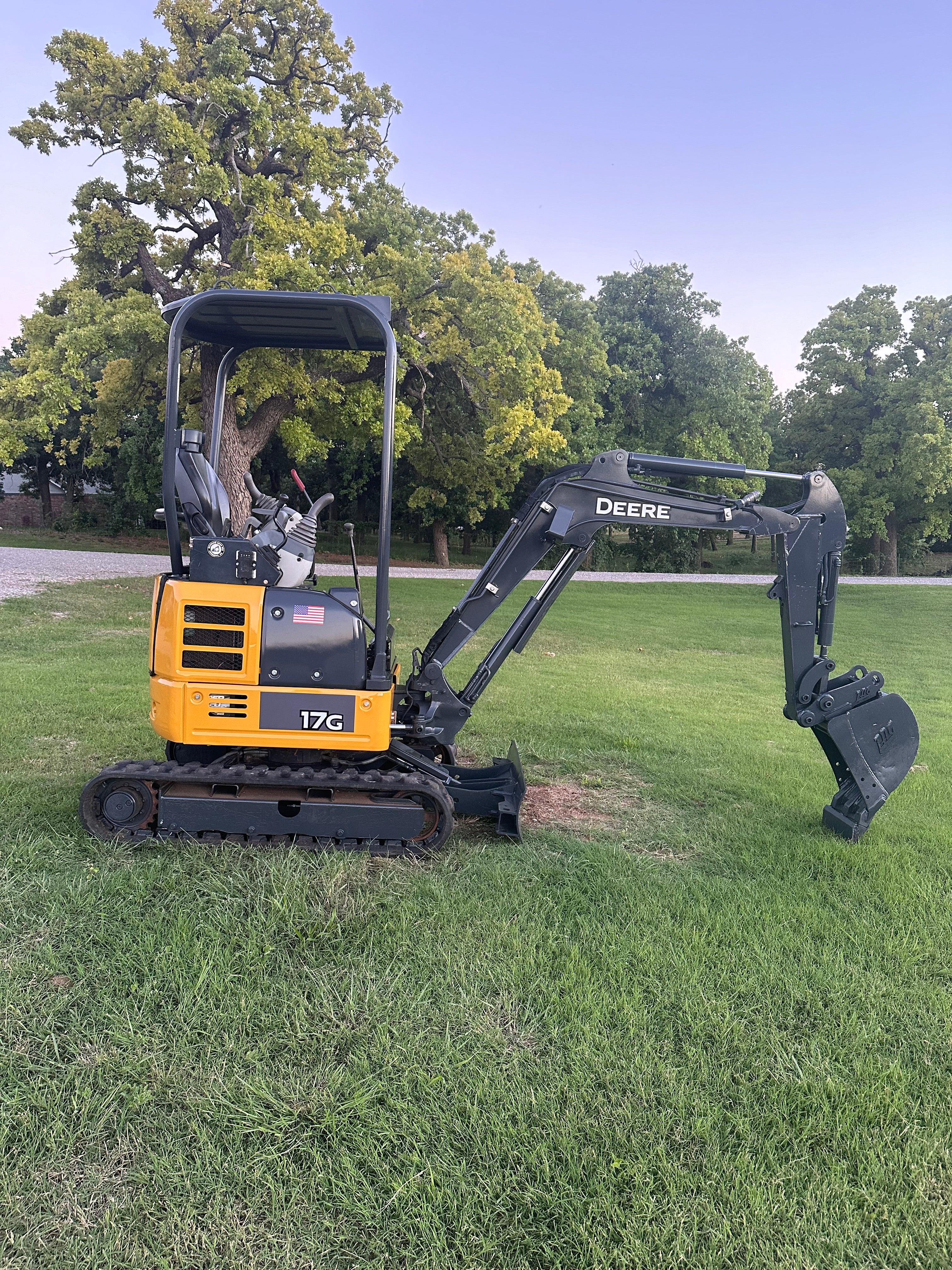 SOLD-2018 John Deere 17G Mini Excavator